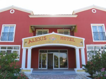Hotel Alexis Pool 3*